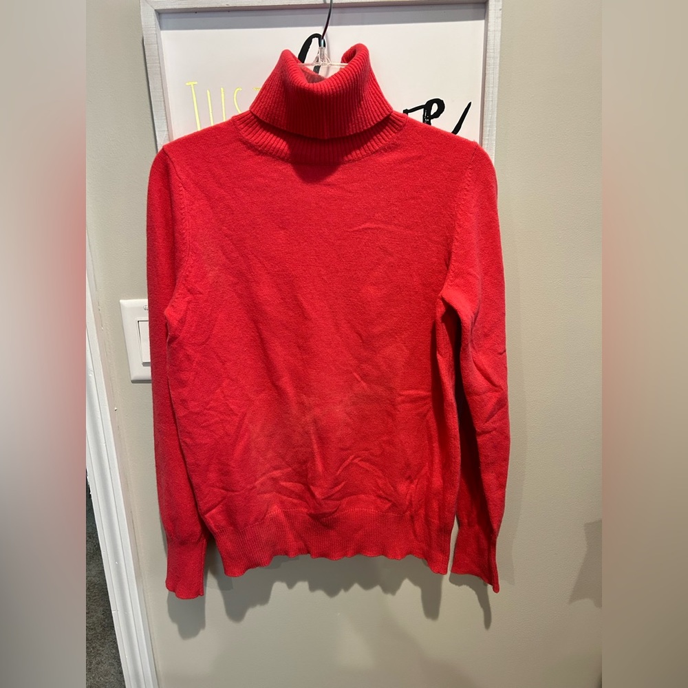 J. Crew Dark Pink Wool Blend Turtleneck. Sz. M. EUC.